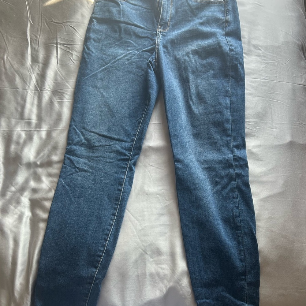 American Eagle Outfitters Women's Straight Leg Blue Jeans